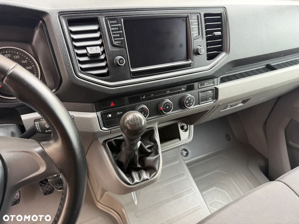 Volkswagen Crafter Zabudowa Warsztatowa L2H2 - 24