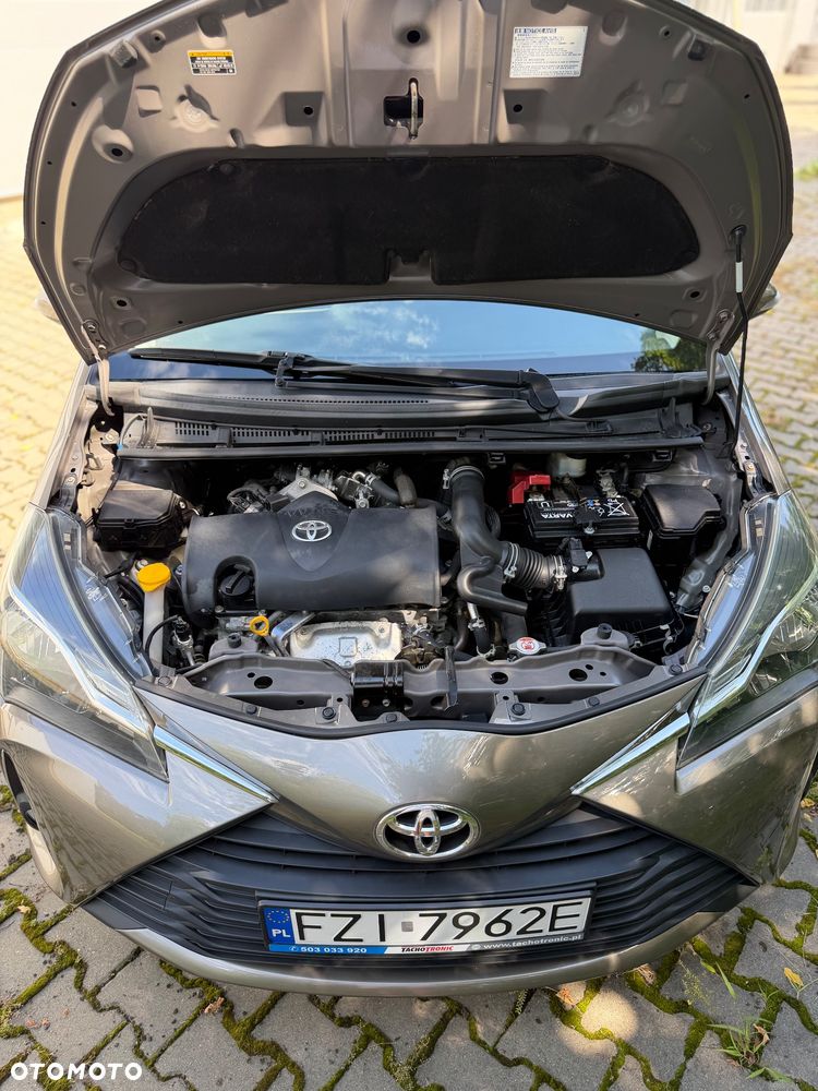 Toyota Yaris 1.5 Active - 34