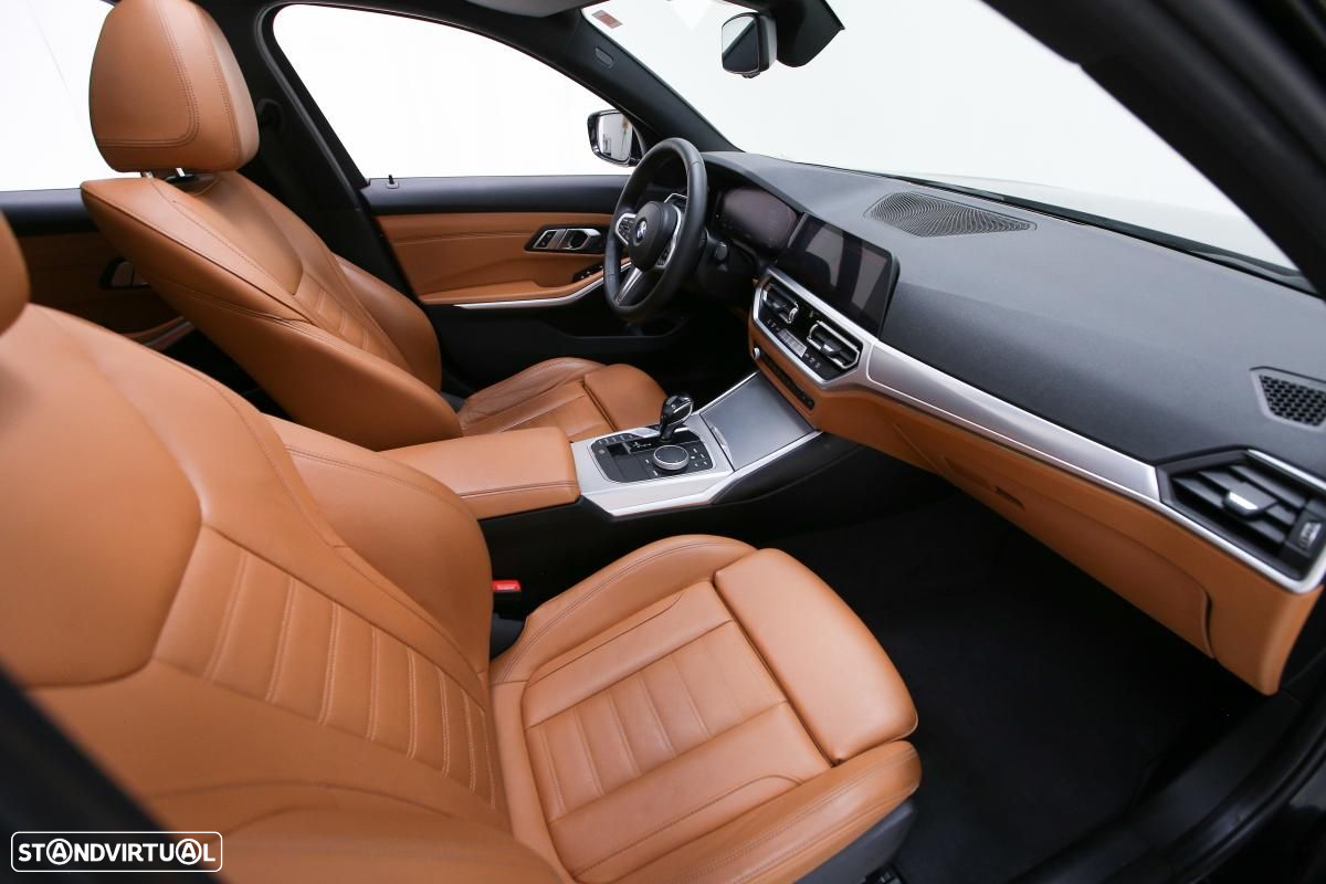 BMW 320 d Touring Pack M Auto - 11