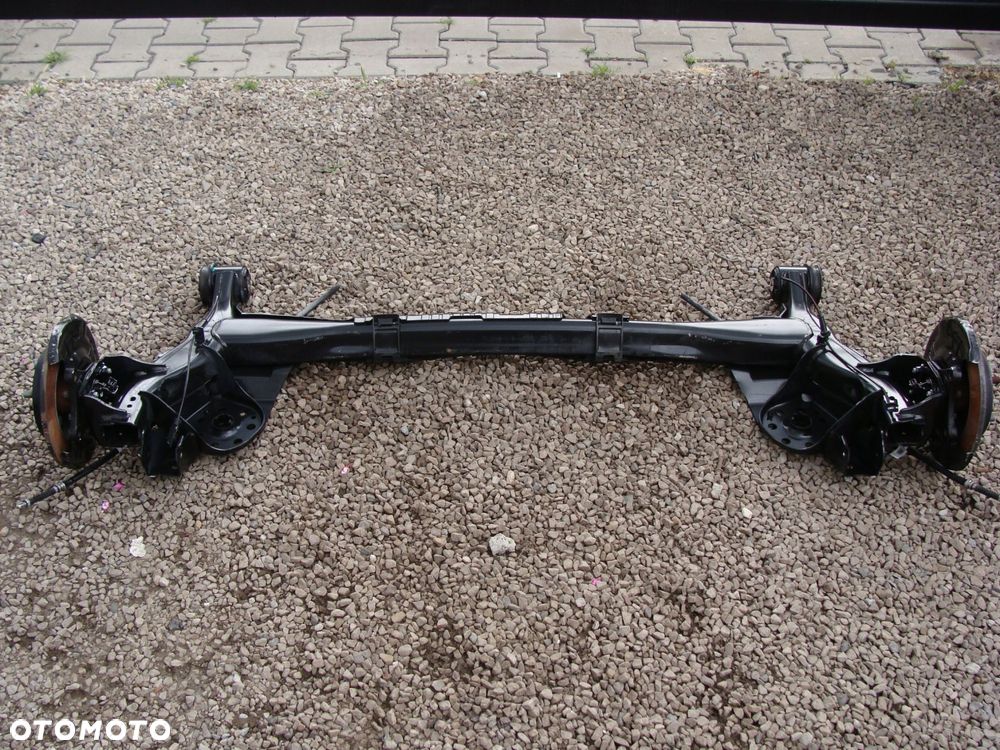 oś belka tył hyundai bayon !! - 1