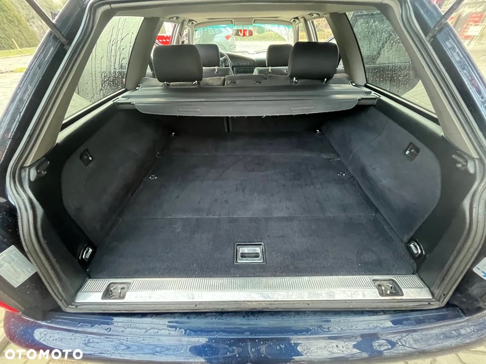 Audi A6 Avant - 24