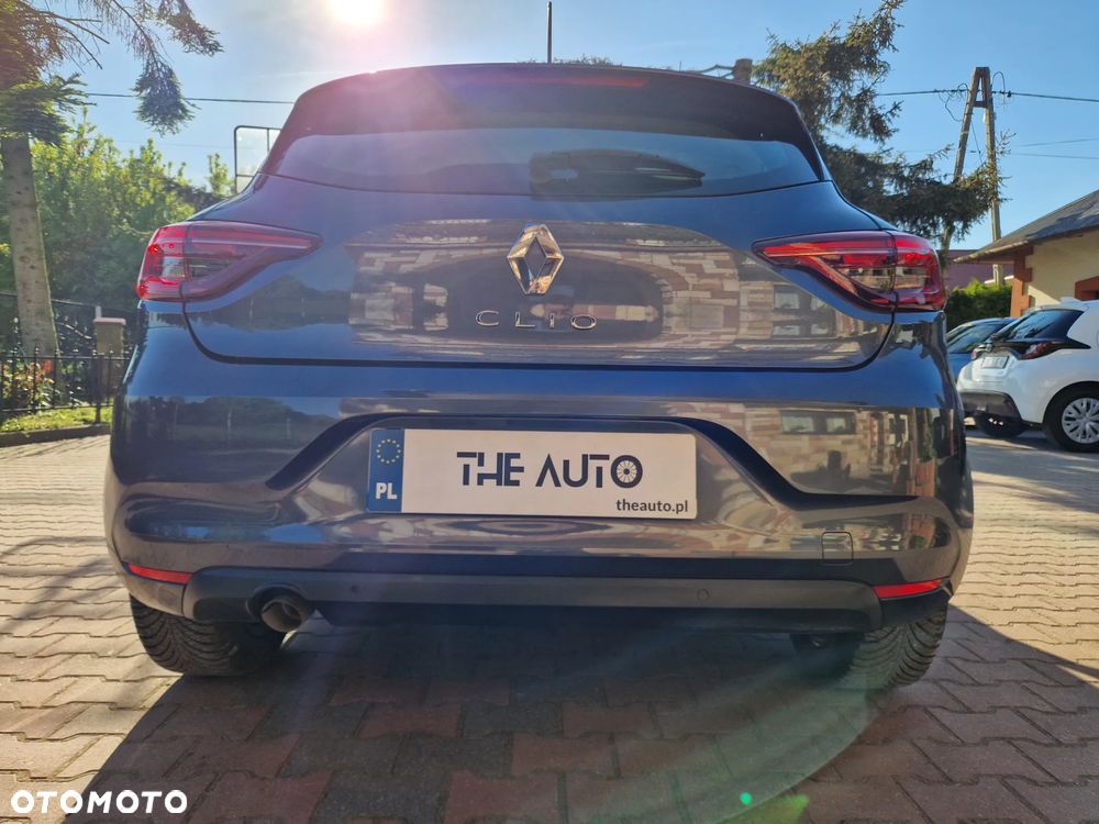 Renault Clio - 7