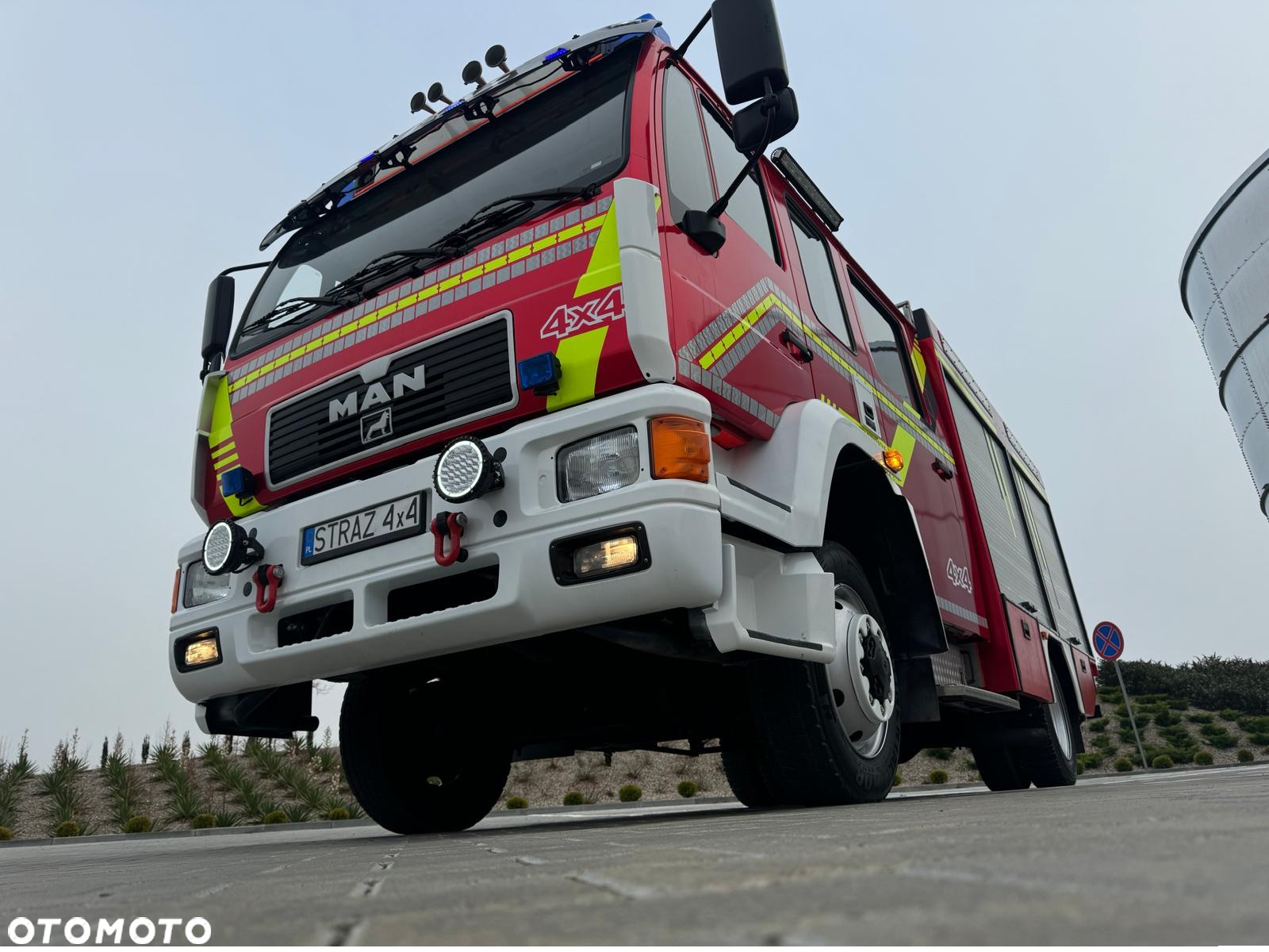 MAN MAN STRAŻ 4x4 WÓZ STRAŻACKI MAN 4x4 14.250 Blokady reduktory 3,2t wody pożarniczy CNBOP Gwarancja! - 2