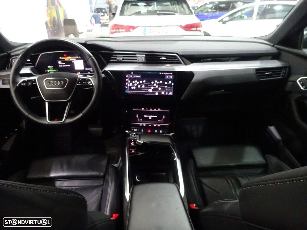 Audi e-tron 55 quattro S line - 30