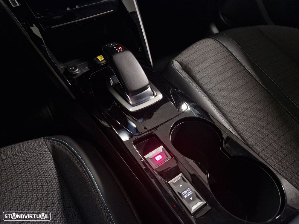 Peugeot e-208 50 kWh Allure - 11