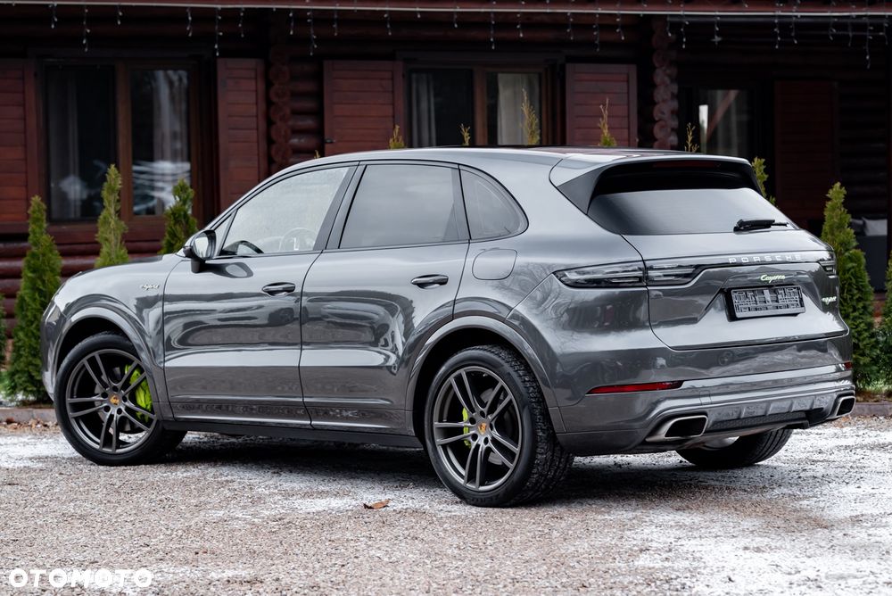 Porsche Cayenne S E-Hybrid - 14