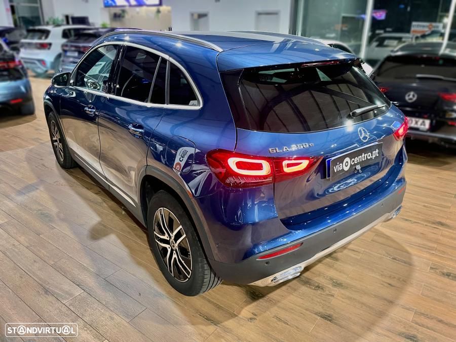 Mercedes-Benz GLA 250 e 8G-DCT Progressive - 2