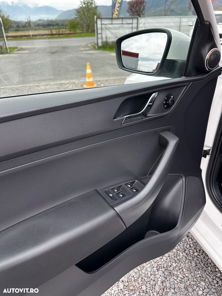 Skoda RAPID 1.4 TDI Ambition - 12