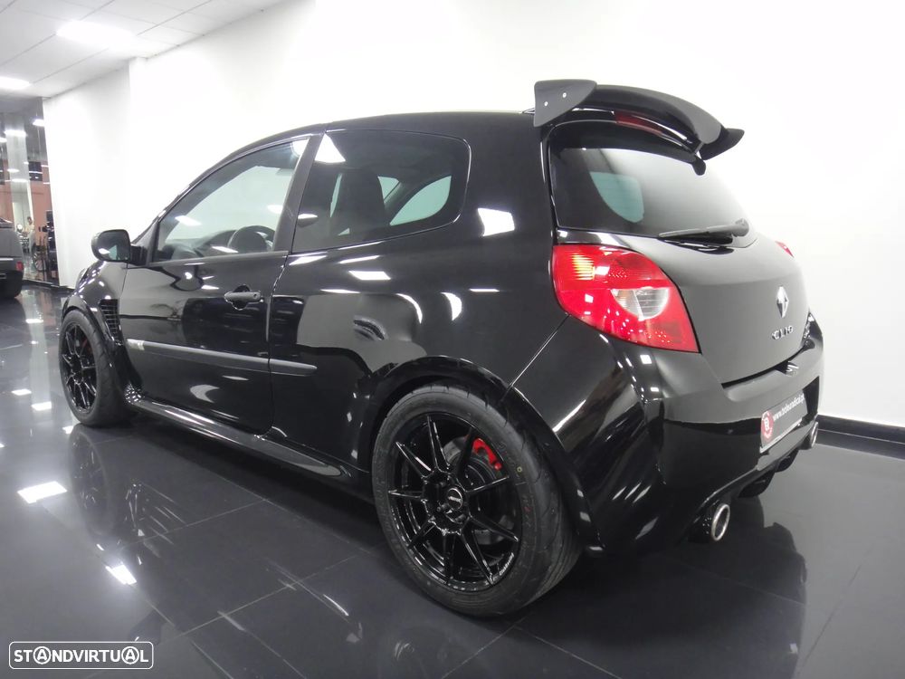 Renault Clio 2.0 16V Sport - 10