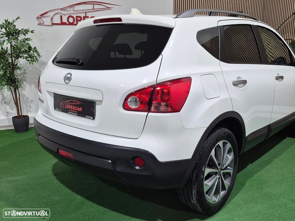 Nissan Qashqai 1.6 Tekna Premium 17 - 6