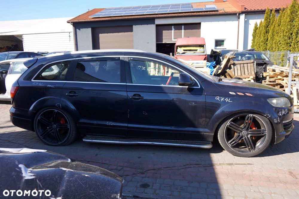 AUDI Q7 4L LIFT 2007 LZ5Q 3.0 TDI BUG 233KM HXG CZARNY na części - 6