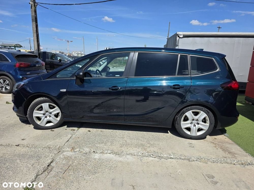 Opel Zafira - 8