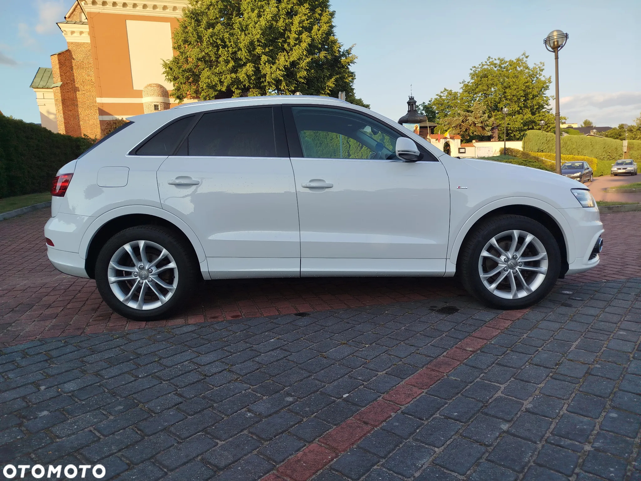 Audi Q3 2.0 TDI Edycja Specjalna - 28