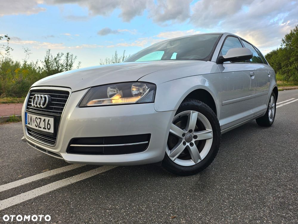 Audi A3 Sportback 1.6 Attraction - 2