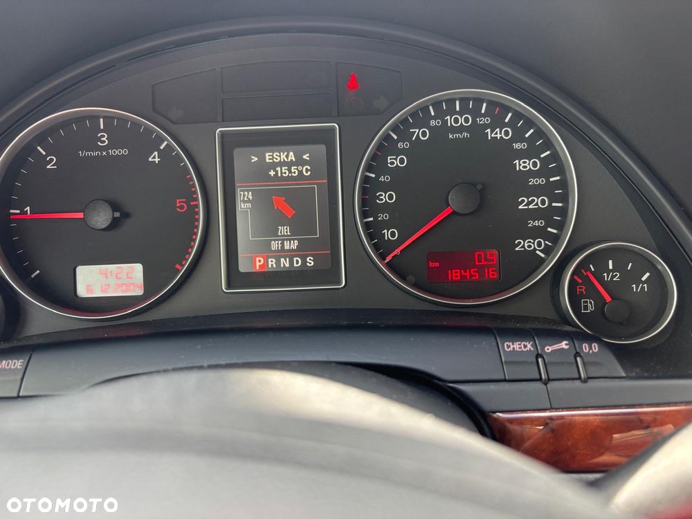 Audi A4 Avant - 14