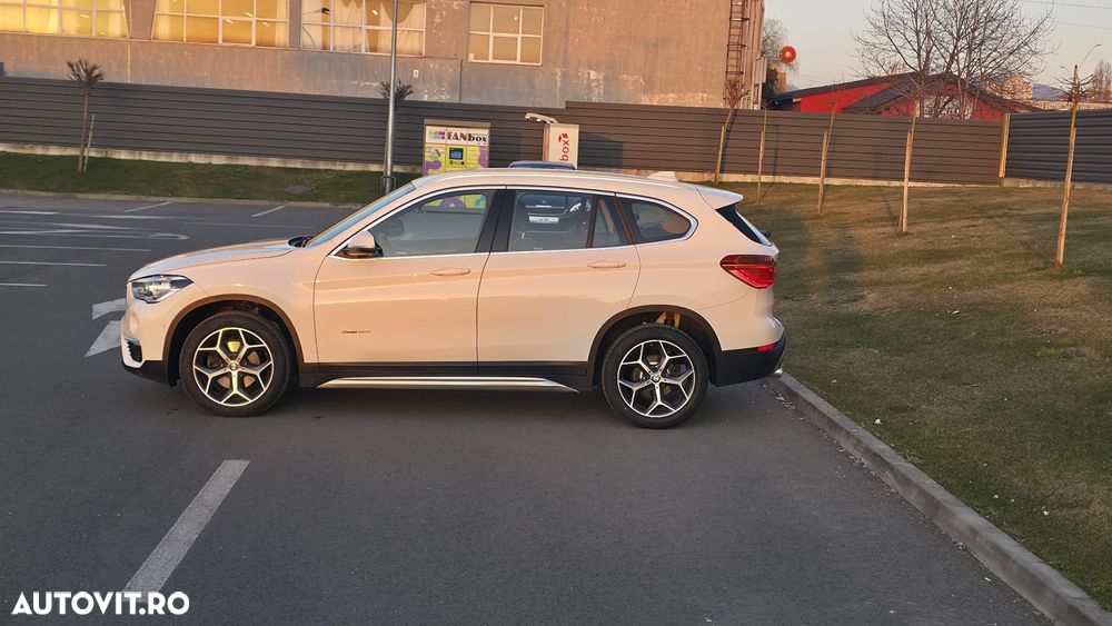 BMW X1 sDrive18d Aut. xLine - 13