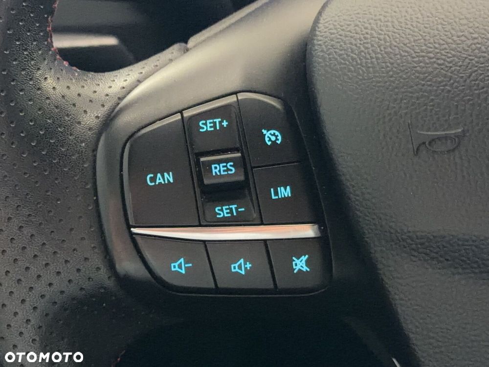 Ford Focus - 18