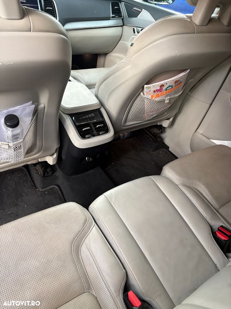 Volvo XC 90 D5 AWD Geartronic Inscription - 28