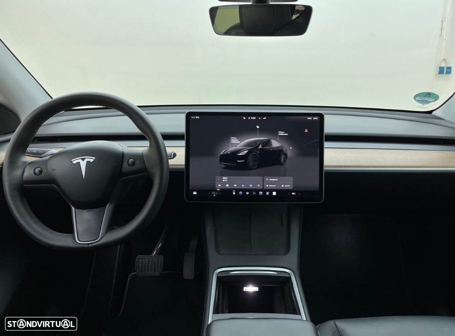 Tesla Model Y Long Range Dual Motor AWD - 5