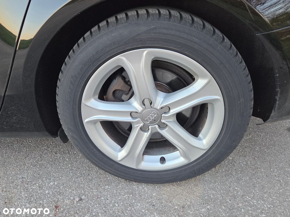 Audi A4 Avant 2.0 TDI DPF Ambiente - 32