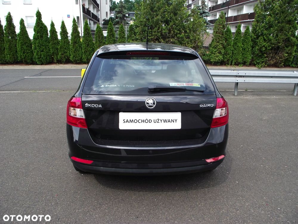 Skoda RAPID 1.2 TSI Ambition - 9