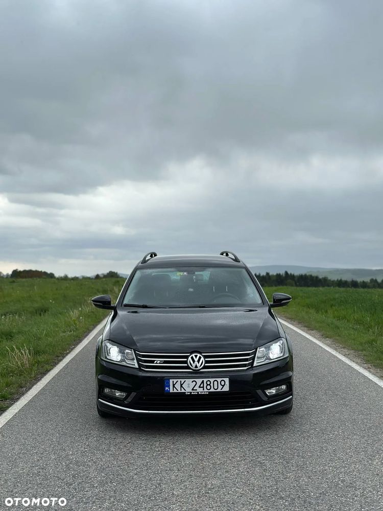 Volkswagen Passat 2.0 TDI Comfortline R-Style - 2