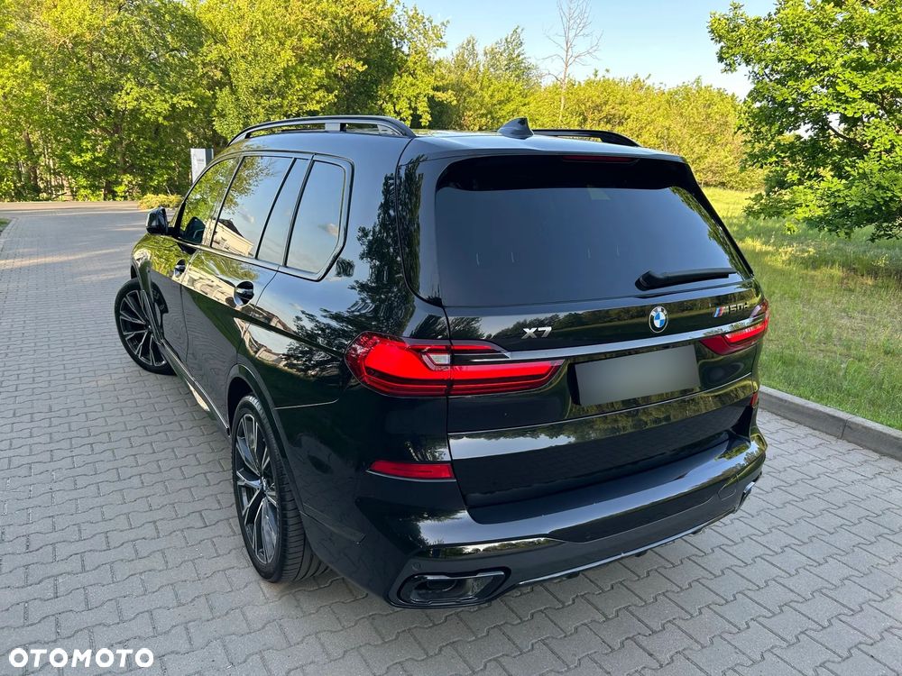 BMW X7 M50d sport - 32
