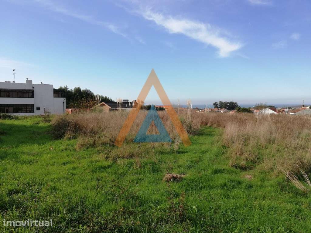TERRENO URBANO PARA CONSTRUÇAO COM VISTAS MAR - Grande imagem: 4/17