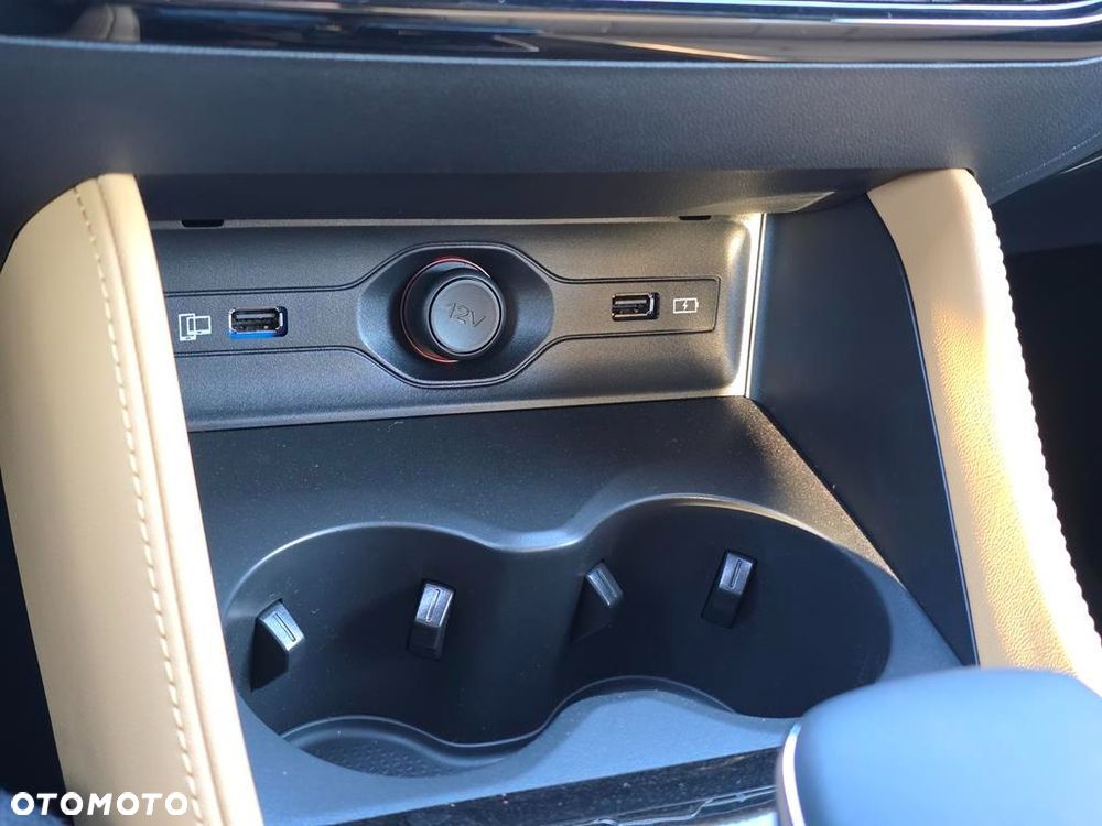 MG HS 1.5T HEV+ Exclusive - 18