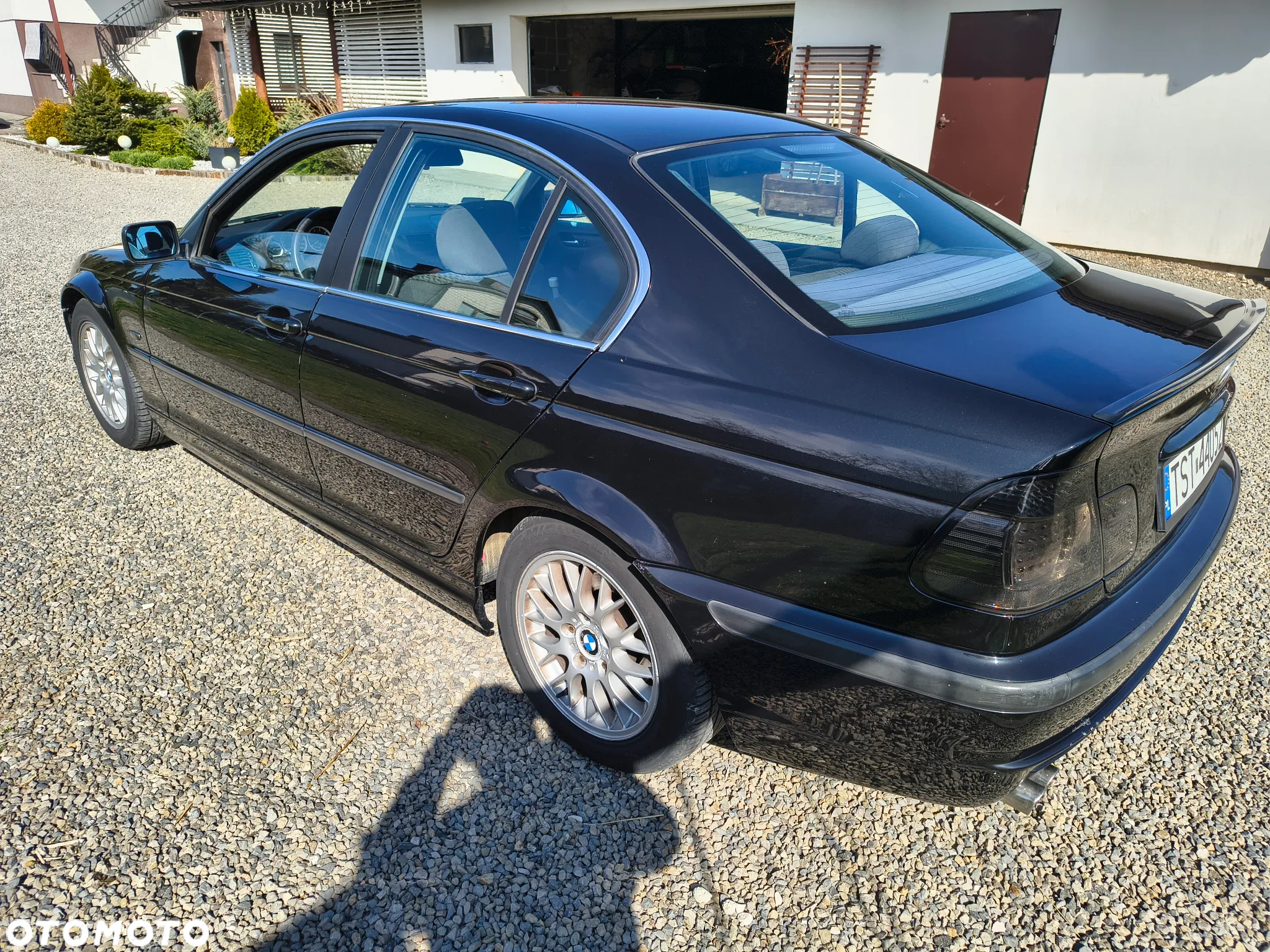 BMW Seria 3 323i - 6
