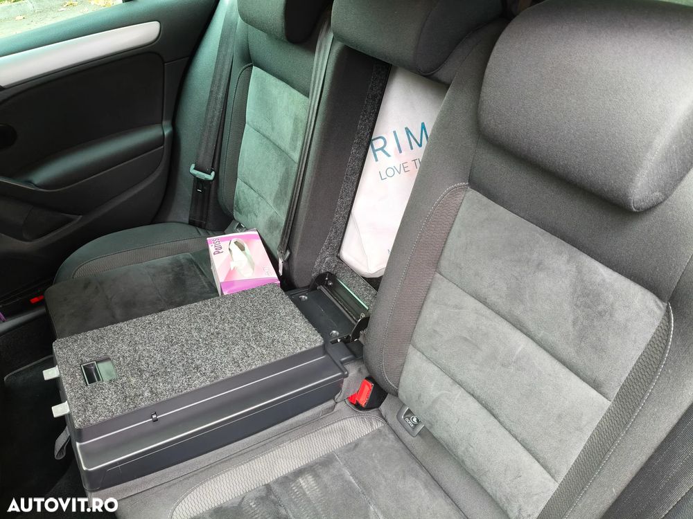 Volkswagen Golf 1.4 TSI Comfortline - 37