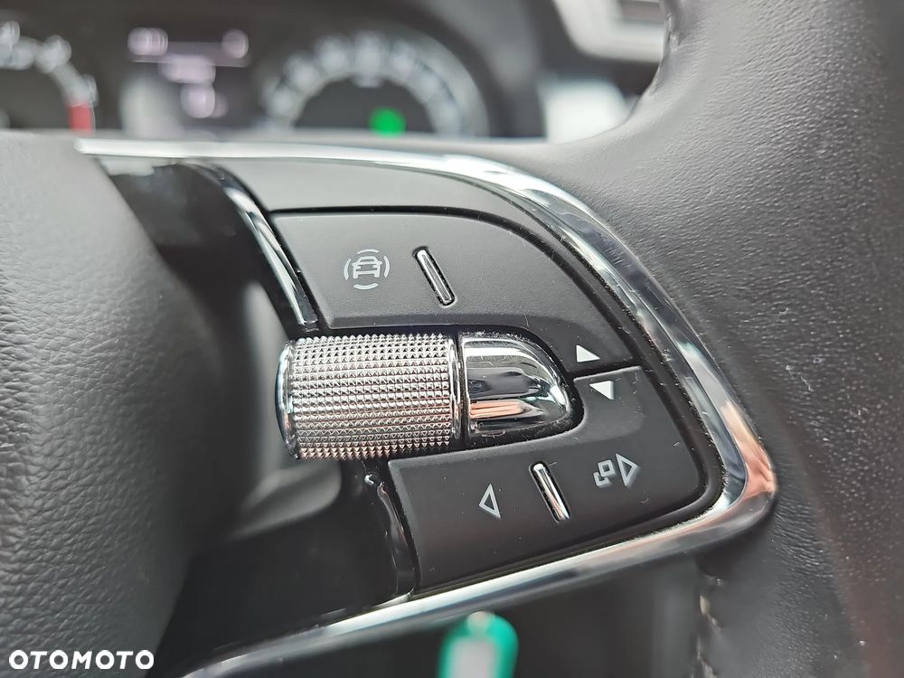 Skoda Fabia 1.0 TSI Ambition DSG - 21