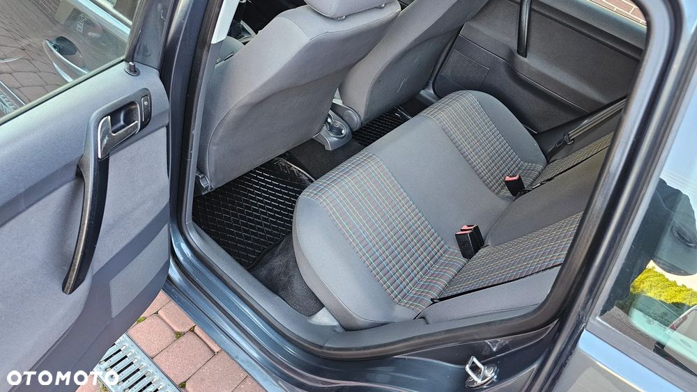 Volkswagen Polo 1.2 Comfortline - 26