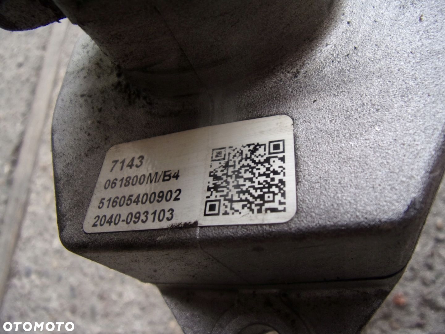 LINDE SILNIK STERUJĄCY 3905400700 - 5