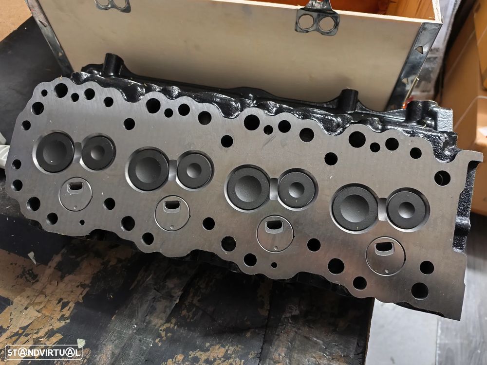 Cabeça Colaça de motor com válvulas Toyota Hilux LN56 Hiace LH51 Dyna 150 LY60 2L 1984 a 1989 - 1