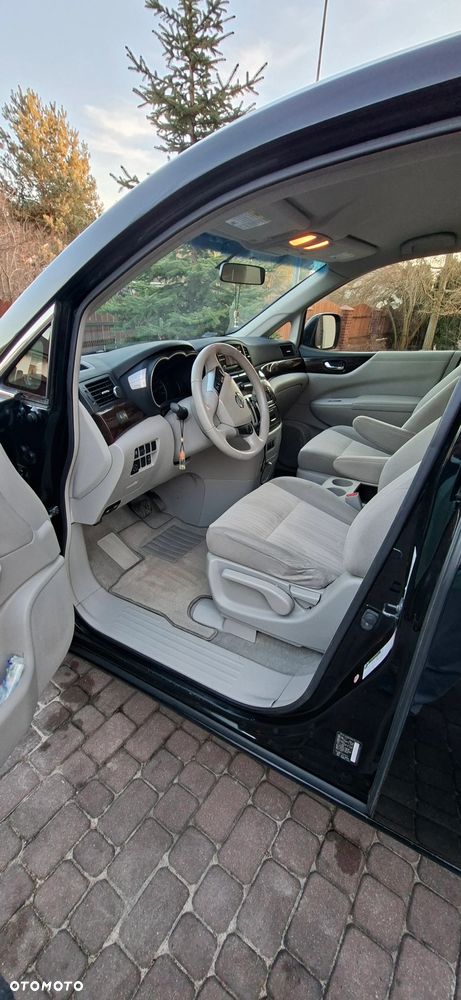 Nissan Quest 3.5 - 12