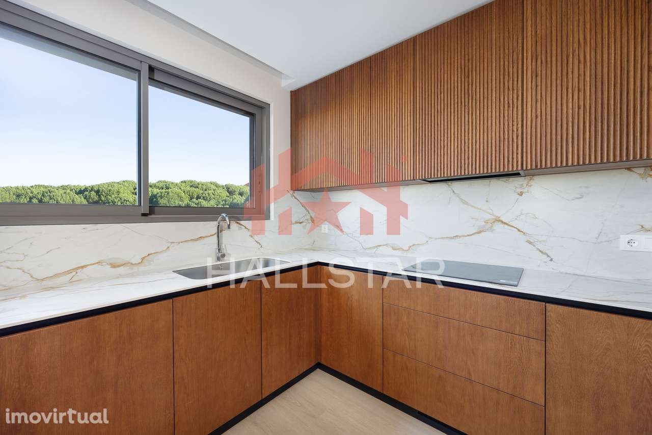 Apartamento T2 / Condominio Fechado / Centro de Leiria - Grande imagem: 4/34