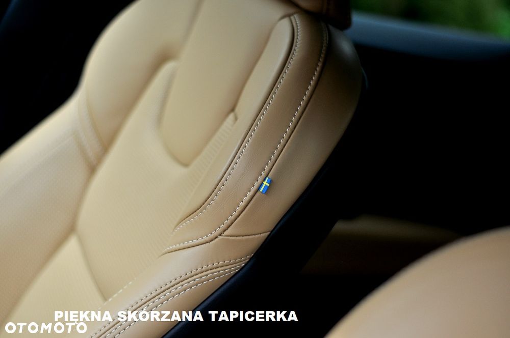 Volvo XC 60 B4 D Geartronic RDesign - 16