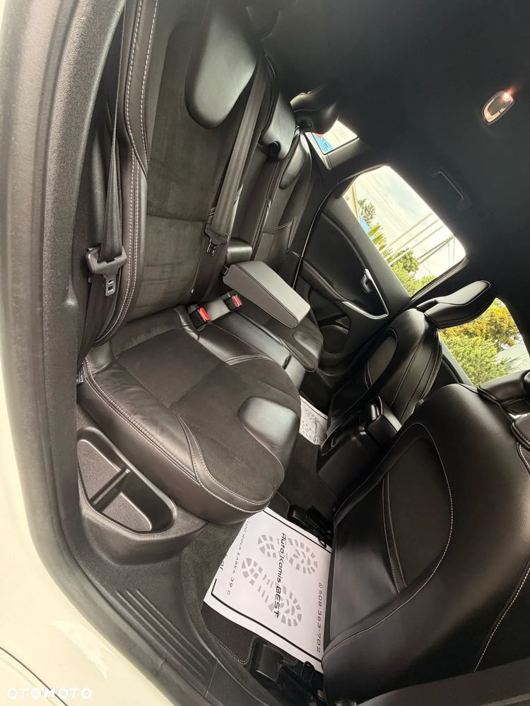 Volvo V40 D2 Linje You - 9