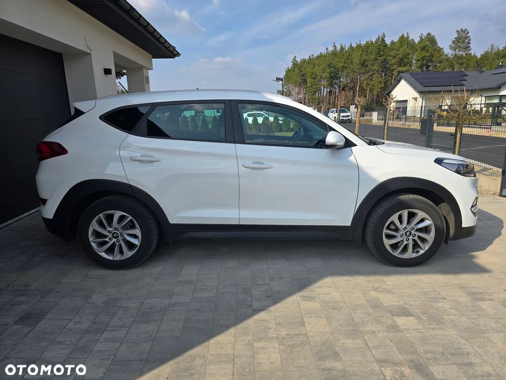 Hyundai Tucson 1.6 GDi Comfort 2WD - 16