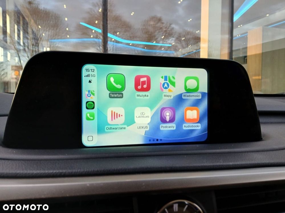 Lexus RX 450h Business Edition - 16