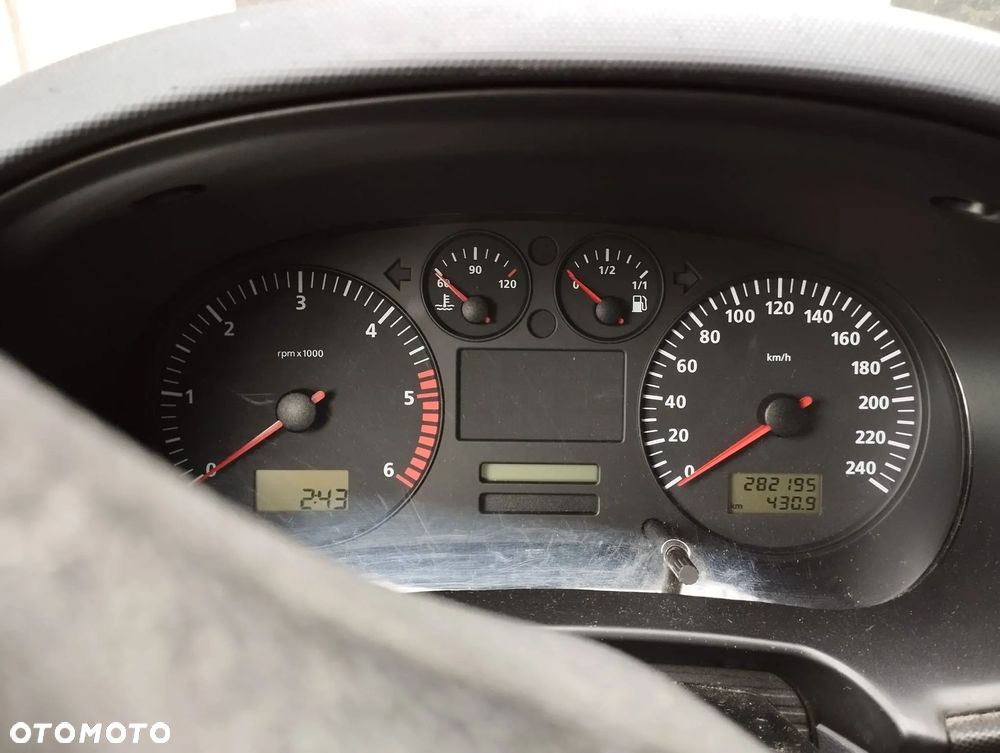 Seat Leon 1.9 TDI Spirit - 16