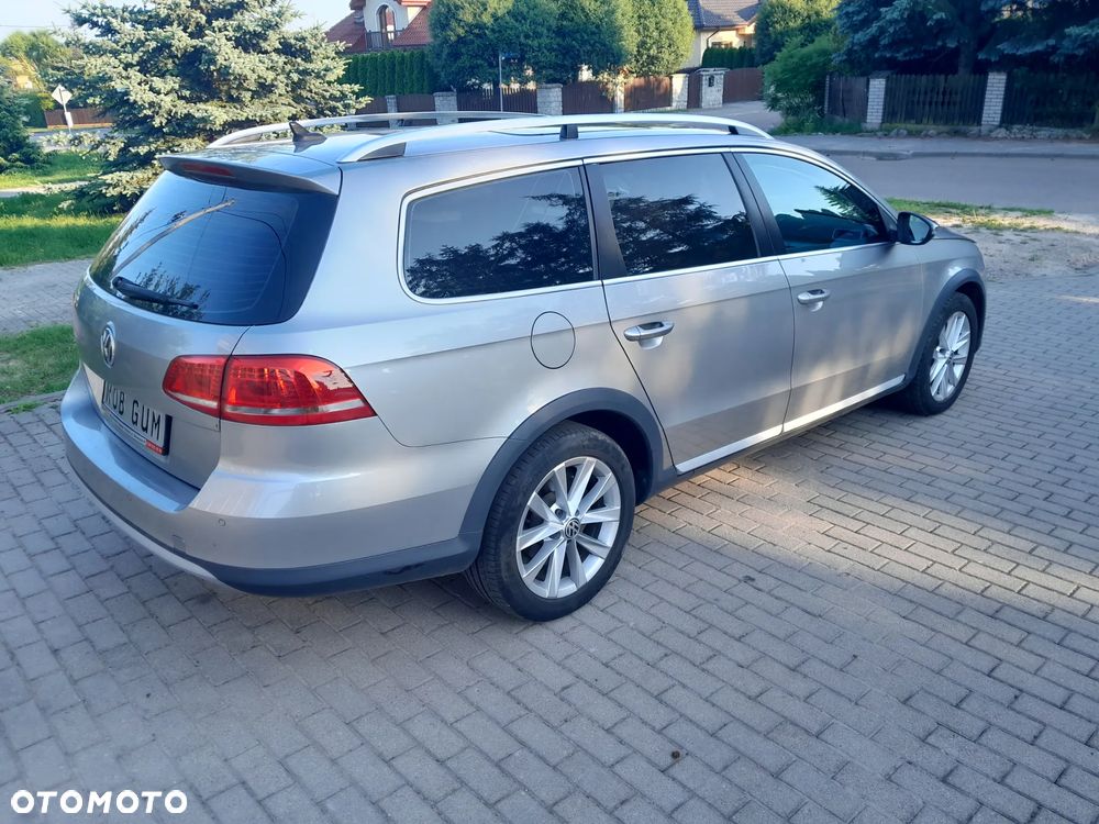 Volkswagen Passat Variant 2.0 TDI 4Mot Highline - 5