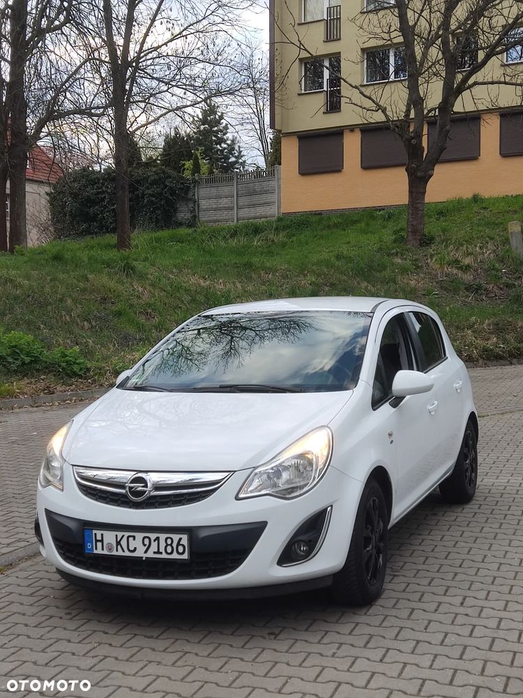 Opel Corsa 1.2 16V Cosmo - 6