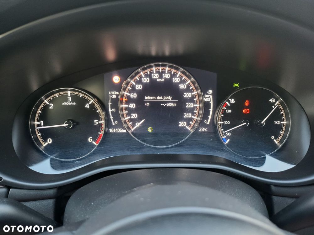 Mazda 3 SKYACTIV-D 1.8 - 9