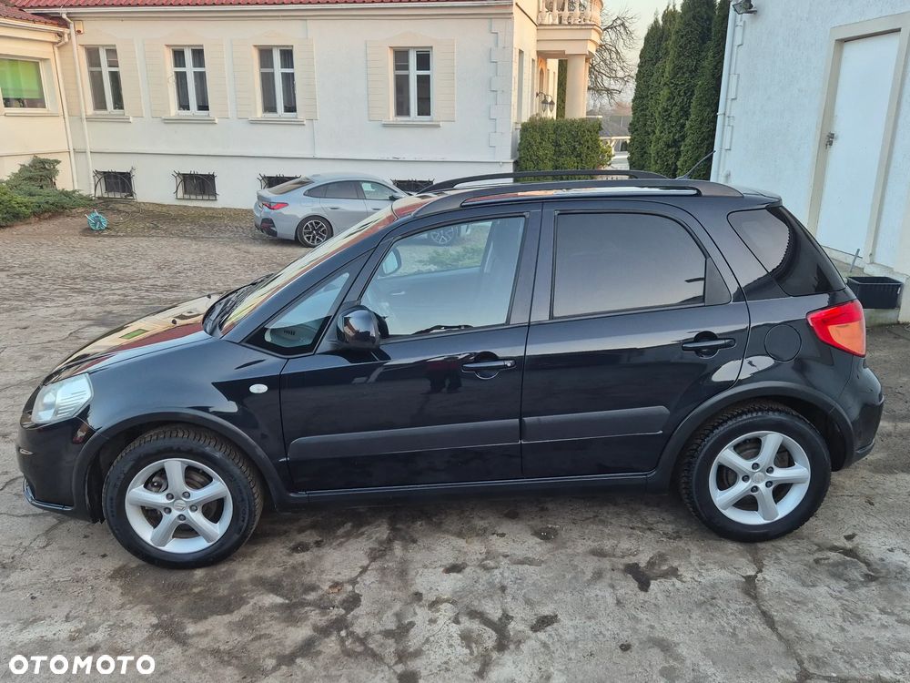 Suzuki SX4 1.6 VVT 4x2 Comfort - 12