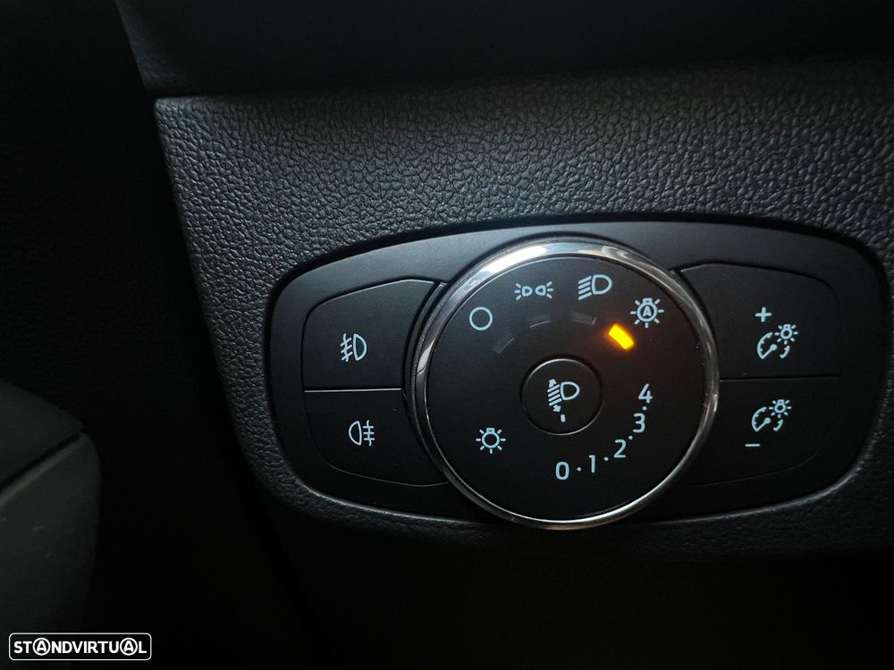 Ford Focus 1.0 EcoBoost MHEV ST-Line Style SIP - 40