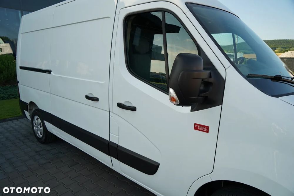 Renault MASTER /  BLASZAK / FURGON / MANUAL  / DMC 3500KG / SPROWADZONY / PO KONTRAKCIE SERWISOWYM - 17