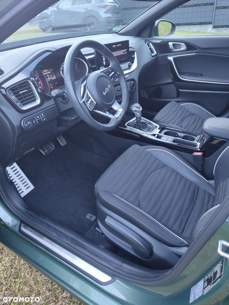 Kia Ceed 1.5 T-GDI DCT7 OPF GT Line - 24