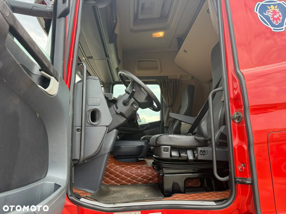 Scania Wynajem zestaw z naczepą SCHMITZ STANDARD - 32